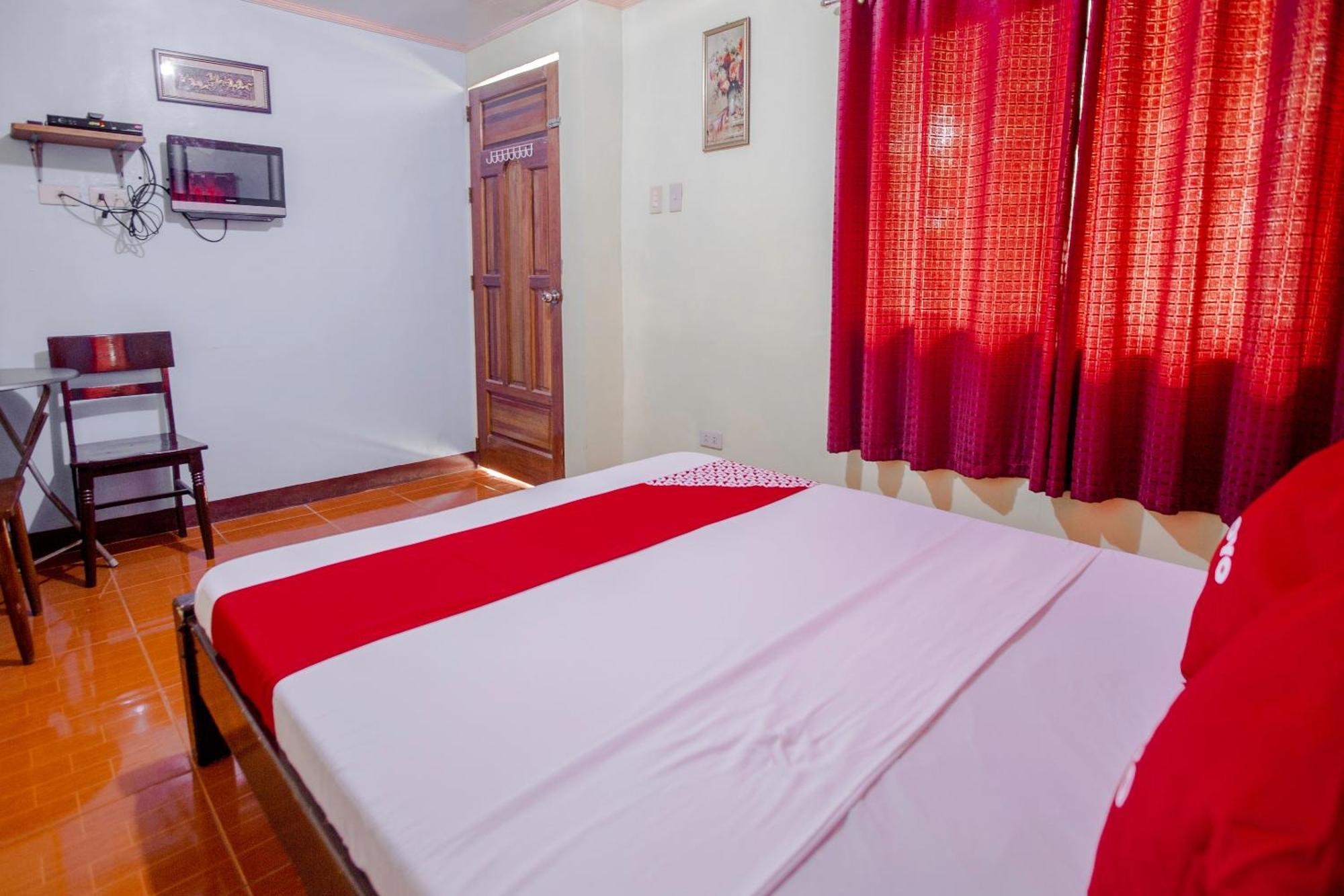 Oyo 741 Sierra Travellers Inn Tagaytay City Exteriér fotografie