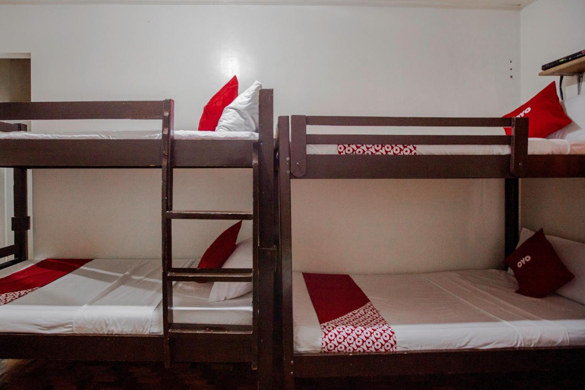 Oyo 741 Sierra Travellers Inn Tagaytay City Exteriér fotografie